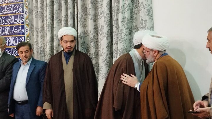 تصاویر/ حضور امام جمعه باروق در مسجد روستای چالخاماز