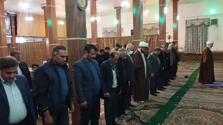تصاویر/ حضور امام جمعه باروق در مسجد روستای چالخاماز