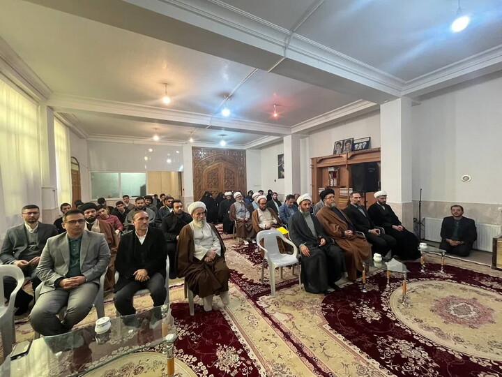 تصاویر / همایش وحدت حوزه و دانشگاه در میانه