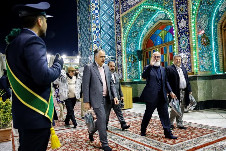 تصاویر/ آیین غبارروبی مضجع شریف امامزاده صالح(ع)