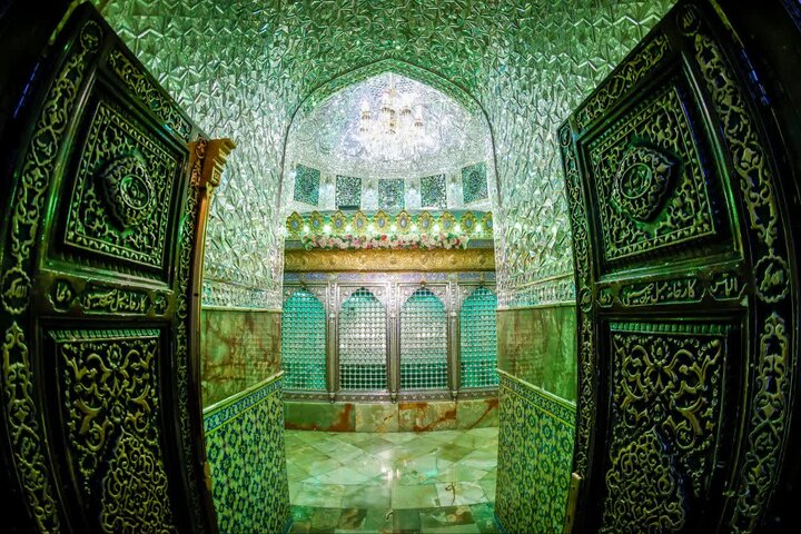 تصاویر/ آیین غبارروبی مضجع شریف امامزاده صالح(ع)