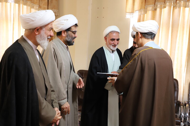 تصاویر / اختتامیه اولین جشنواره علامه حلی (ره) مدرسه علمیه حضرت ولیعصر(عج) تبریز