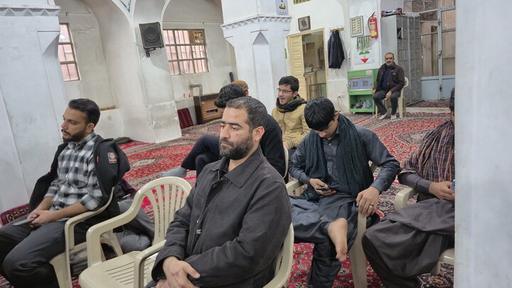 تصاویر/ رونمایی از کتاب «آوای رحمانی» در کاشان