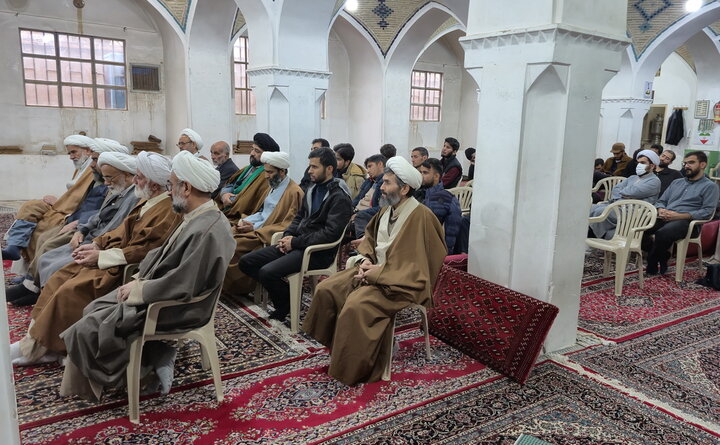 تصاویر/ رونمایی از کتاب «آوای رحمانی» در کاشان