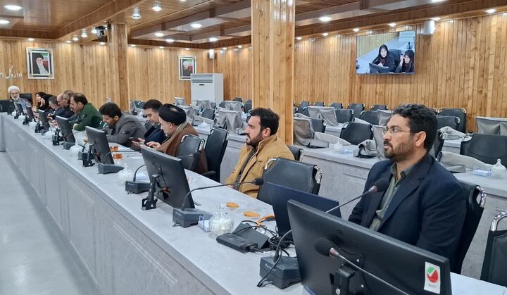 تصاویر کمیته برنامه‌ریزی اجتماع بانوان با محوریت عفاف و حجاب در لرستان