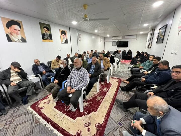 تصاویر/ دیدار مداحان و شاعران آیینی دیلم با امام جمعه