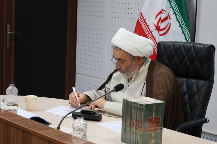 تصاویر/ وحدت حوزه و دانشگاه زابل