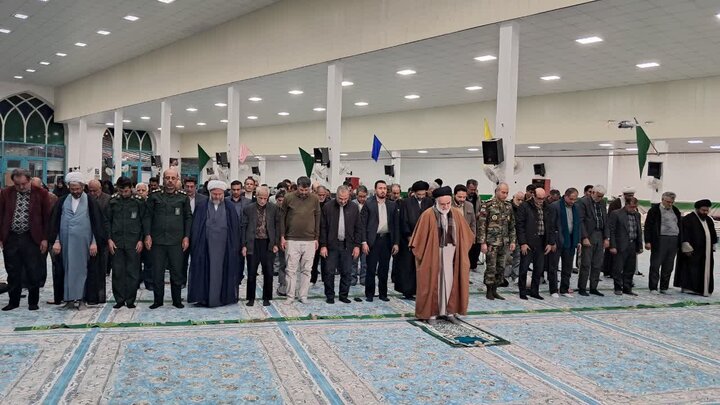 تصاویر/جلسه اخلاق آیت الله مهدوی با مدیران ادارات،طلاب و روحانیون آران وبیدگل