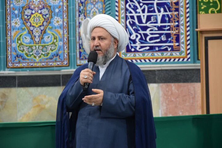 تصاویر/جلسه اخلاق آیت الله مهدوی با مدیران ادارات،طلاب و روحانیون آران وبیدگل