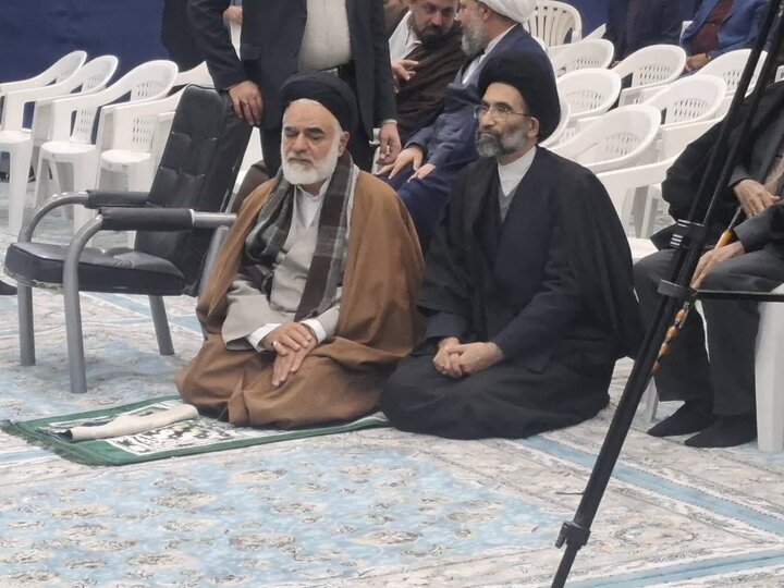 تصاویر/جلسه اخلاق آیت الله مهدوی با مدیران ادارات،طلاب و روحانیون آران وبیدگل