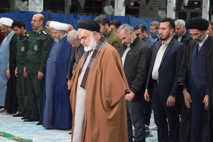 تصاویر/جلسه اخلاق آیت الله مهدوی با مدیران ادارات،طلاب و روحانیون آران وبیدگل