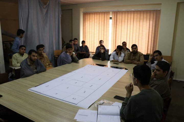 جلسه هماهنگی مربیان و کادر اجرایی اعتکاف «راهیان ملکوت» مدرسه علمیه محمودیه.