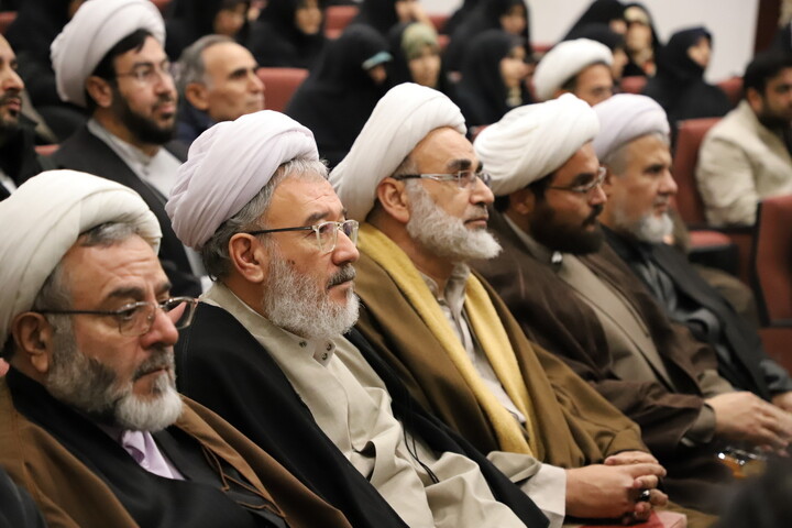 تصاویر/ مراسم گرامیداشت روز وحدت حوزه و دانشگاه در تبریز