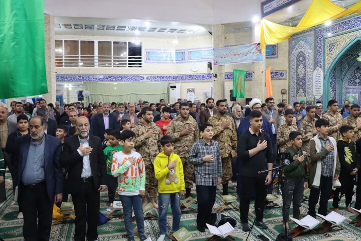 تصاویر/ محفل بزرگ انس با قرآن در عالیشهر