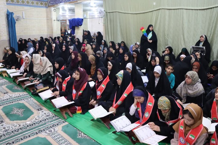 تصاویر/ محفل بزرگ انس با قرآن در عالیشهر