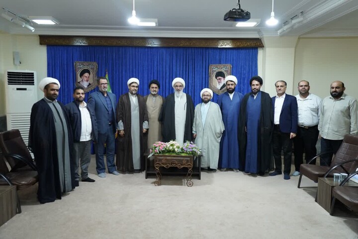 تصاویر/ دیدار مسئولان قرارگاه خاتم الانبیا با نماینده ولی‌فقیه در بوشهر