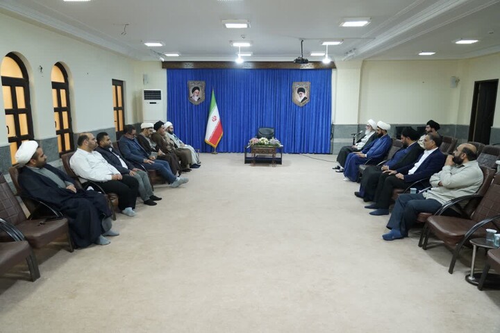 تصاویر/ دیدار مسئولان قرارگاه خاتم الانبیا با نماینده ولی‌فقیه در بوشهر