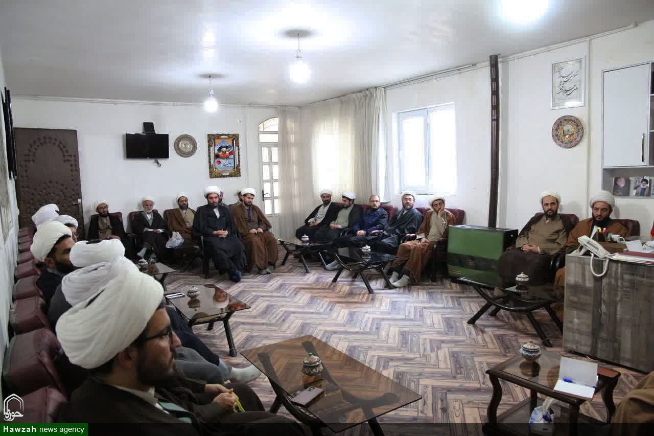 نشست هفتگی مبلغین اسدآباد