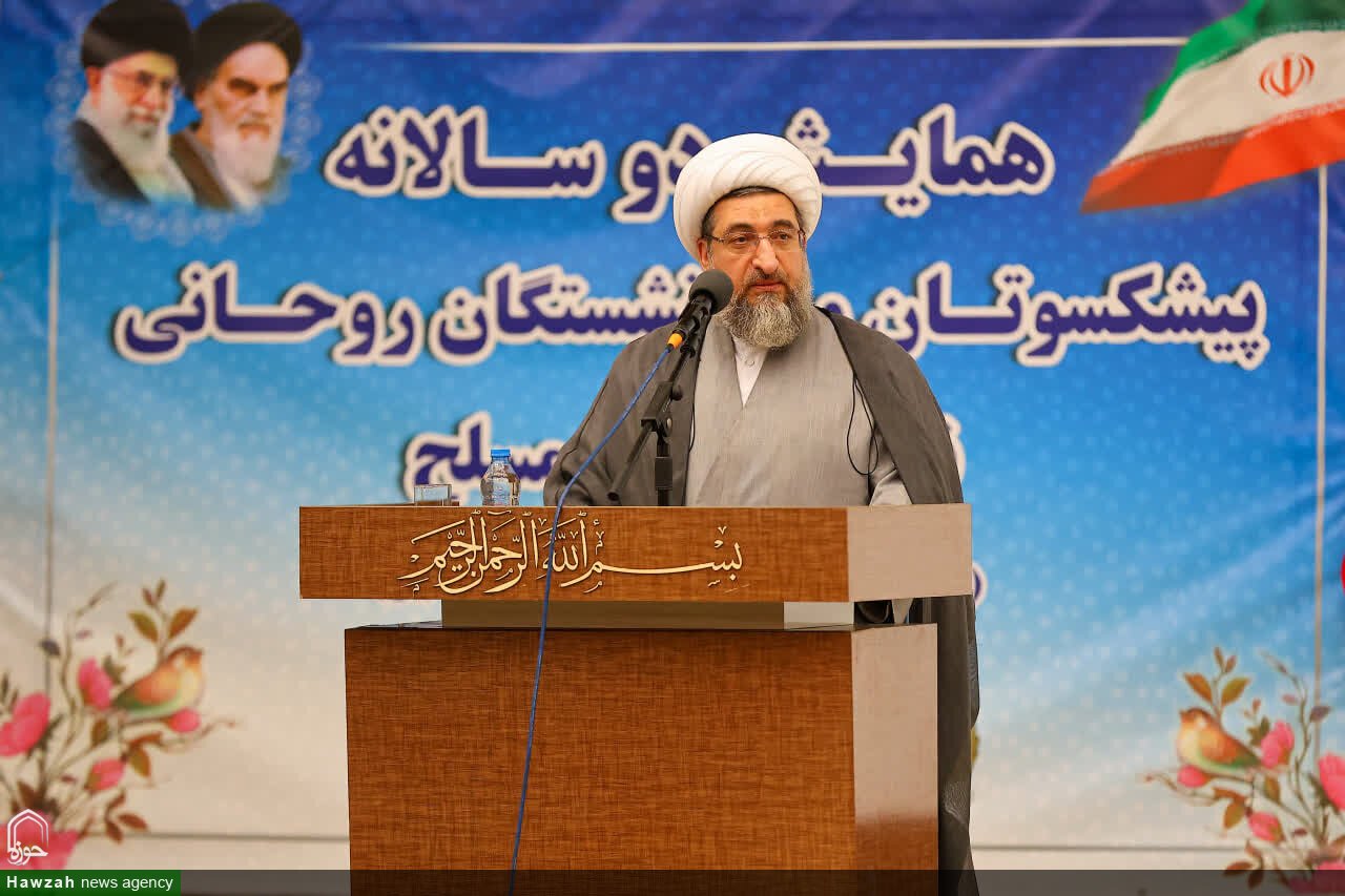 روحانیت در پایداری نیروهای مسلح جمهوری اسلامی همواره نقش موثری داشته است