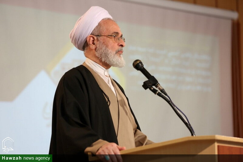 مدير الحوزات العلميّة: آية اللّه العظمى جواديّ الآمليّ أنموذجٌ متكاملٌ للبحث وإنتاج العلم الإسلاميّ