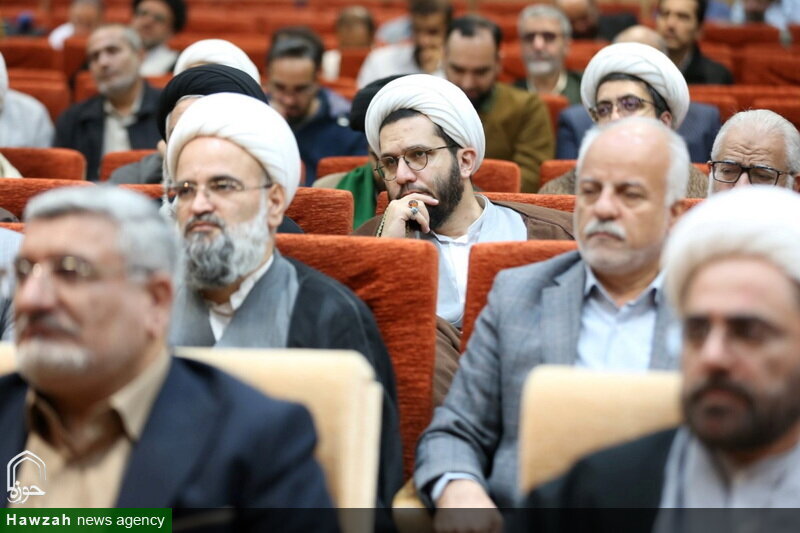 Tefsir Alanındaki Araştırma Başarılarının Tanıtım Programından Rapor / İslami İlim Üretimi ve Araştırmanın Tam Anlamıyla Örnek Şahsiyeti: Ayetullah el-Uzma Cevadi Âmuli