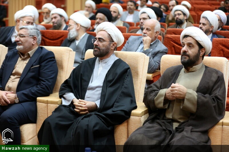 Tefsir Alanındaki Araştırma Başarılarının Tanıtım Programından Rapor / İslami İlim Üretimi ve Araştırmanın Tam Anlamıyla Örnek Şahsiyeti: Ayetullah el-Uzma Cevadi Âmuli