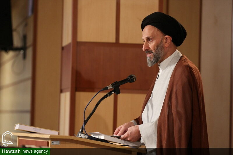 Tefsir Alanındaki Araştırma Başarılarının Tanıtım Programından Rapor / İslami İlim Üretimi ve Araştırmanın Tam Anlamıyla Örnek Şahsiyeti: Ayetullah el-Uzma Cevadi Âmuli