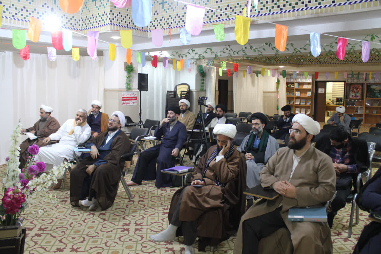 تصاویر/ نشست علمی با موضوع کتابشناسی فرهنگ و تمدن