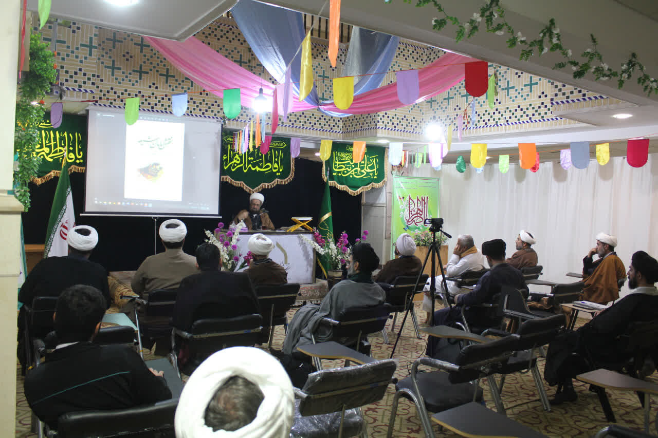 تصاویر/ نشست علمی با موضوع کتابشناسی فرهنگ و تمدن