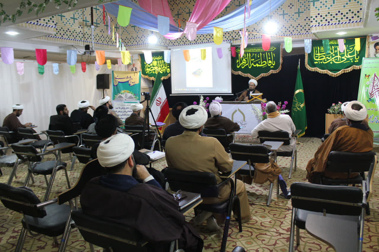 Писатель и исследователь религиозной семинарии:
Цель имамов шиитов в создании государства заключалась в реализации религиозной цивилизации