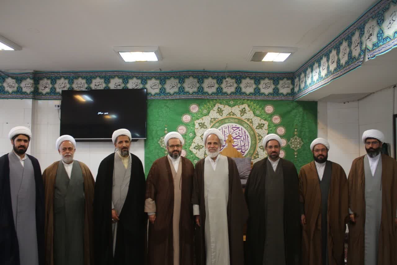 اختتامیه جشنواره علامه حلی مدرسه علمیه امام مهدی(عج) با حضور مدیر حوزه علمیه استان کرمان و جمعی از اساتید و طلاب برگزار شد.