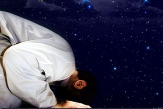 अगर दुनिया चाहिए तो नमाज़े शब पढ़ो, अगर आखिरत चाहिए तो नमाज़े शब पढ़ो