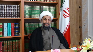 حوزه‌های علمیه و دانشگاه‌ها دو رکن اساسی و تعیین کننده در ساختار نظام هستند