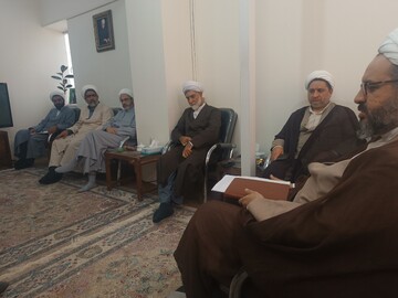 نشست ارزیابی و وضعیت‌شناسی مدارس حوزه علمیه استان کرمان برگزار شد+عکس