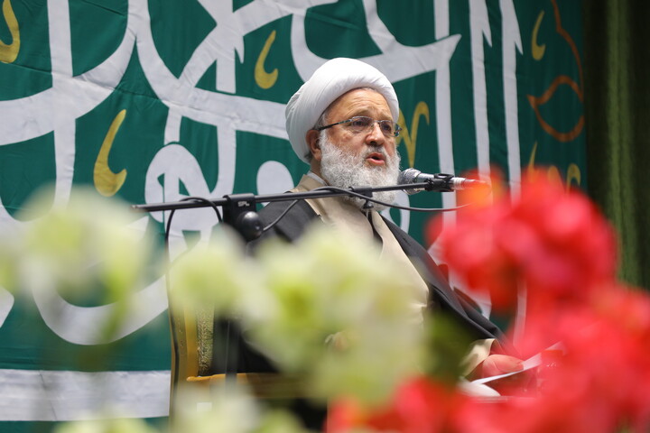 تصاویر / همایش اختتامیه فعالیت های فاطمیه۱۴۴۷ ه.ق