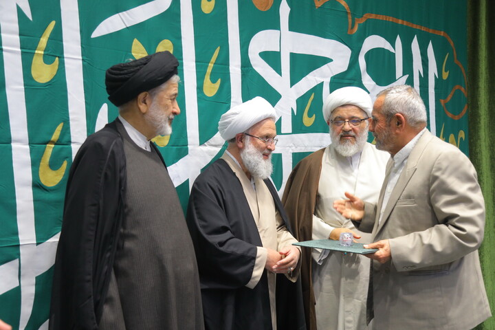 تصاویر / همایش اختتامیه فعالیت های فاطمیه۱۴۴۷ ه.ق