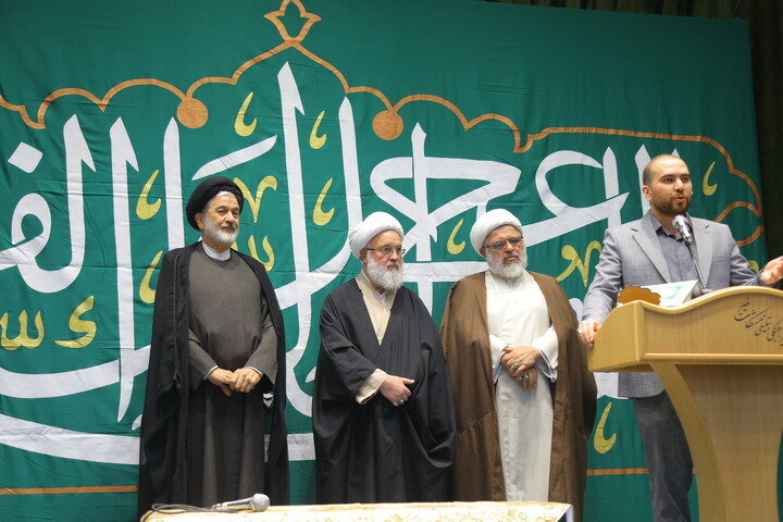 تصاویر / همایش اختتامیه فعالیت های فاطمیه۱۴۴۷ ه.ق