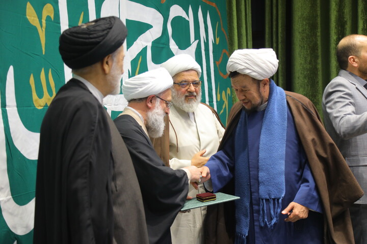 تصاویر / همایش اختتامیه فعالیت های فاطمیه۱۴۴۷ ه.ق