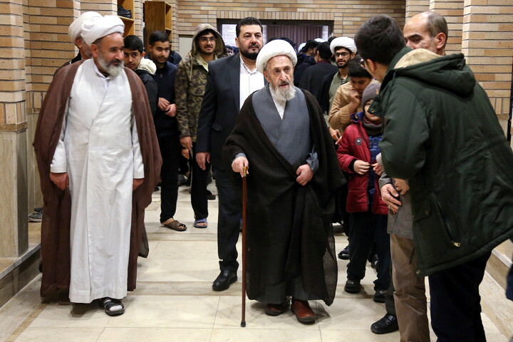 تصاویر/ درس اخلاق هفتگی آیت الله العظمی سبحانی