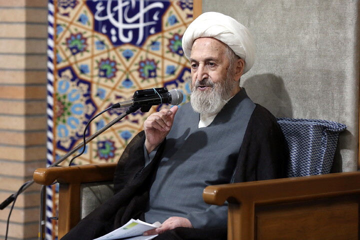 تصاویر/ درس اخلاق هفتگی آیت الله العظمی سبحانی