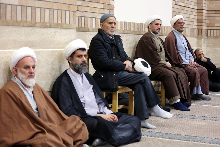 تصاویر/ درس اخلاق هفتگی آیت الله العظمی سبحانی