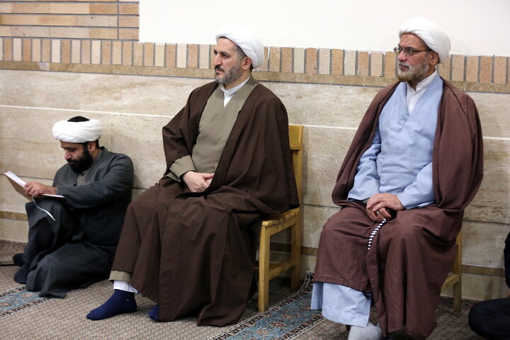 تصاویر/ درس اخلاق هفتگی آیت الله العظمی سبحانی