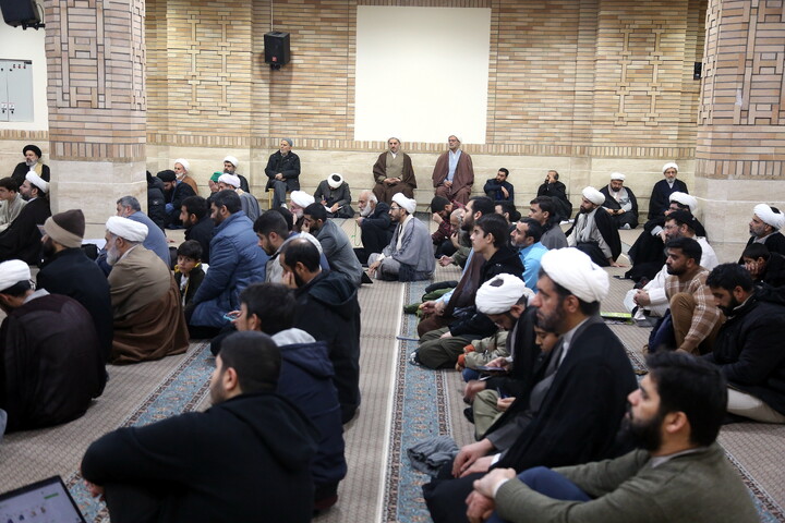 تصاویر/ درس اخلاق هفتگی آیت الله العظمی سبحانی