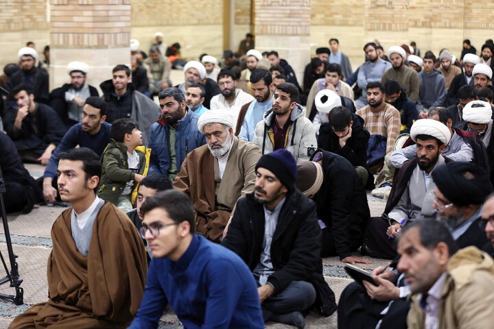 تصاویر/ درس اخلاق هفتگی آیت الله العظمی سبحانی