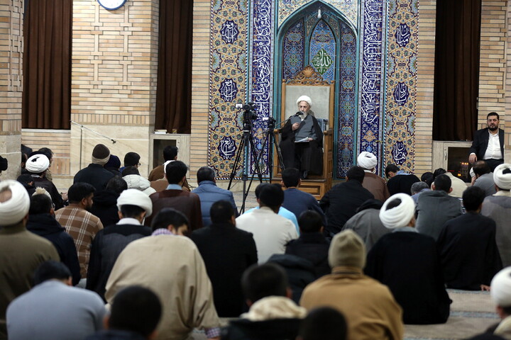 تصاویر/ درس اخلاق هفتگی آیت الله العظمی سبحانی