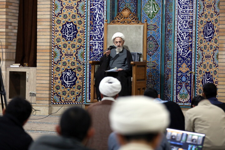 تصاویر/ درس اخلاق هفتگی آیت الله العظمی سبحانی