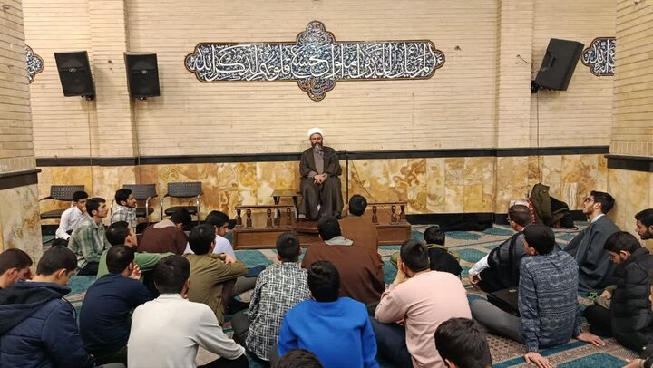 تصاویر/ برگزاری دوره میثاق توسط حوزه علمیه استان تهران