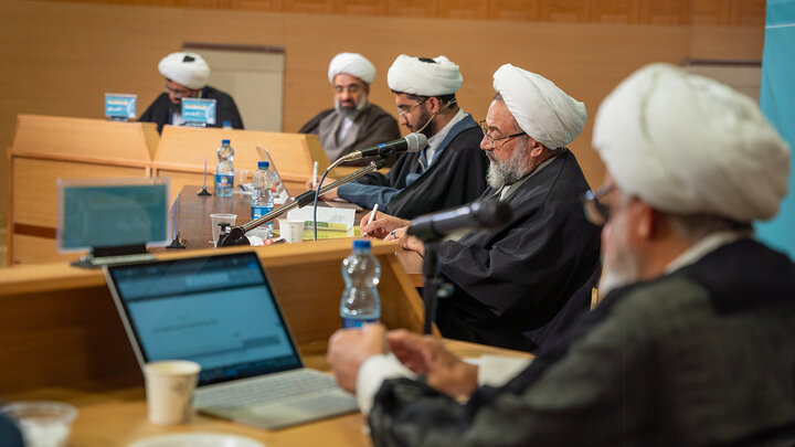 تصاویر / سلسله نشست های نقد آثار علمی هسته های حل مسئله