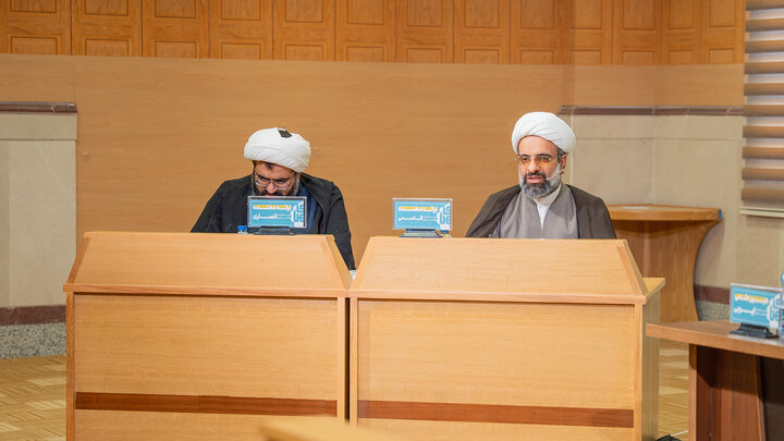 تصاویر / سلسله نشست های نقد آثار علمی هسته های حل مسئله