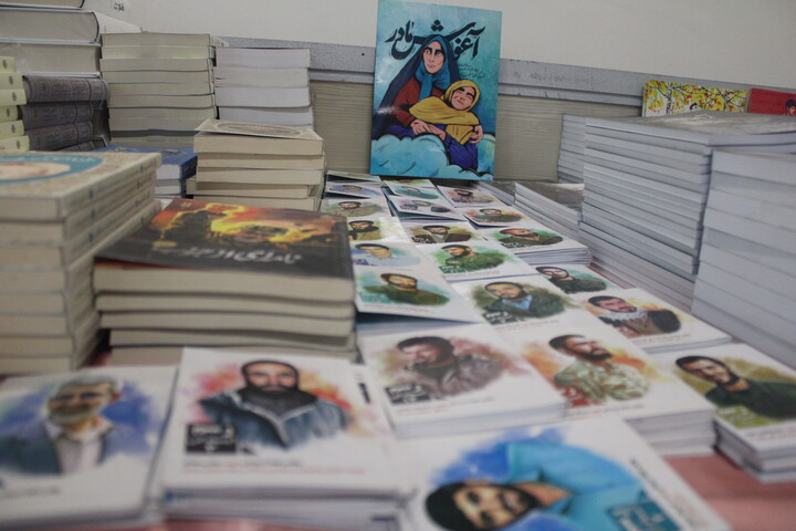 تصاویر/ نوزدهمین نمایشگاه بین‌المللی کتاب کرمان